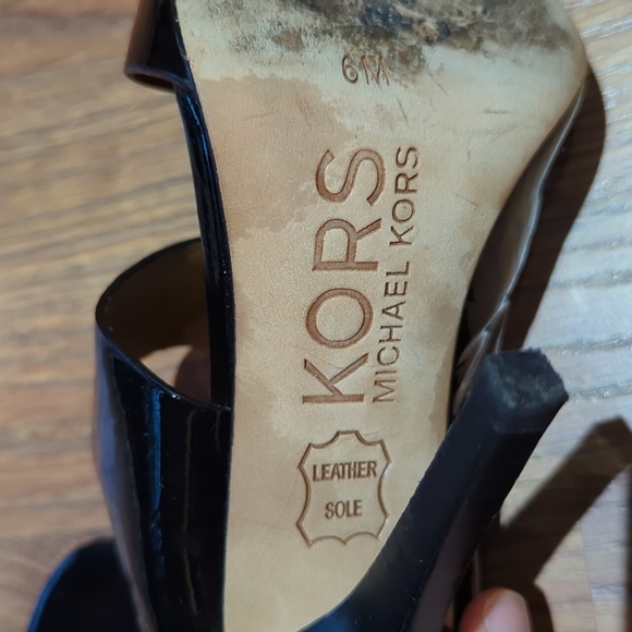 KORS Michael Kors - Royal Sandals - Picture 5 of 5